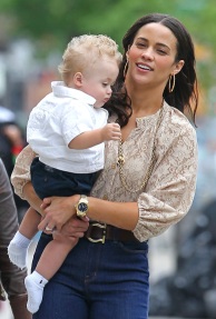 Paula Patton y su hijo